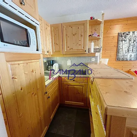 Duplex 3 Pieces - 6 Couchages - Piscine Couverte - Parking - Fr-1-854-11 * Valloire