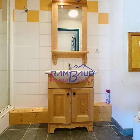 Appartement Duplex 3 Pièces - 6 Couchages - Piscine Couverte - Parking - Fr-1-854-11 Valloire
